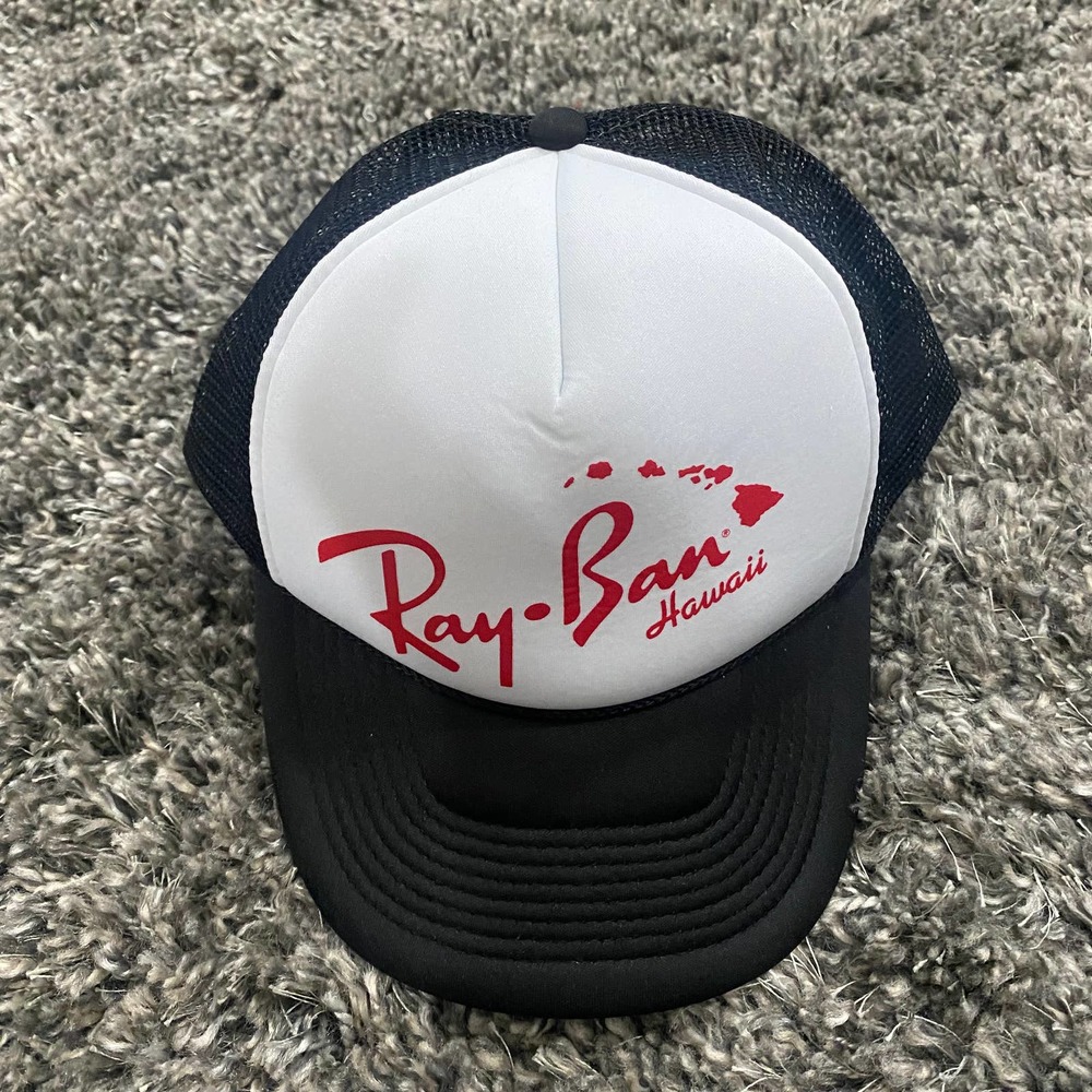Rayban Hawaii Snapback Trucker Hat in White/Black